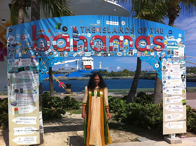 Bahamas welcome sign in Nassau