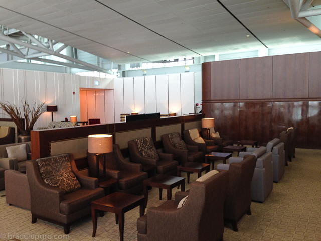 asiana-first-lounge-icn-chairs