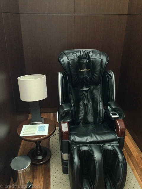 asiana-first-lounge-icn-massage-chair