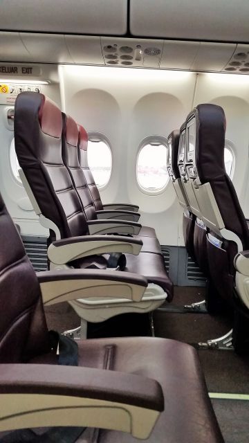 Malaysia Airlines 737 economy class