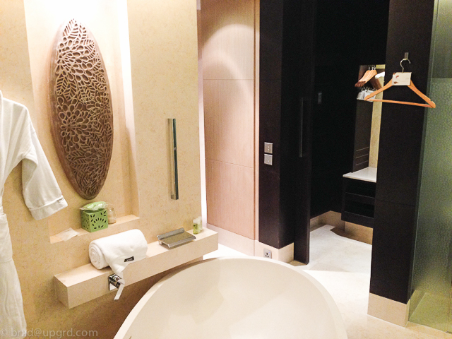 westin-gurgaon-closet