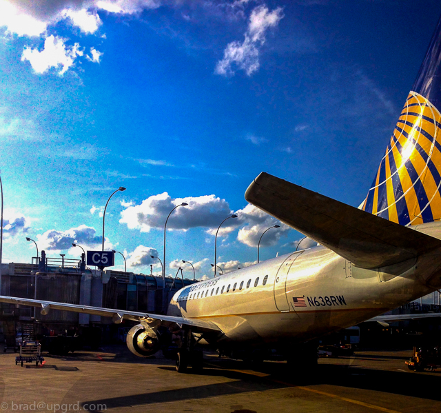 united-express-e170