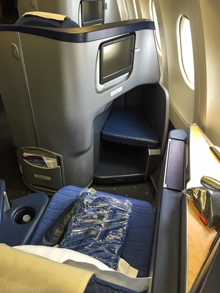us-a330-business-seat