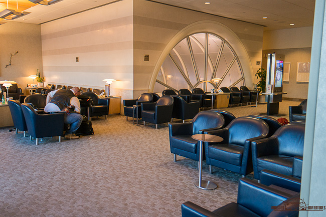 american-airlines-lax-admiral-club-2822