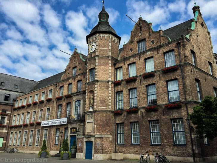 dusseldorf-rathaus