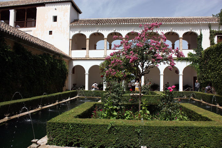 Alhambra 21