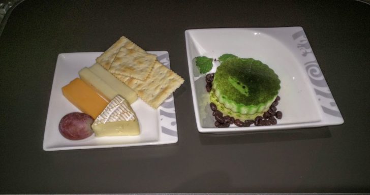 Hainan Airlines business class meal