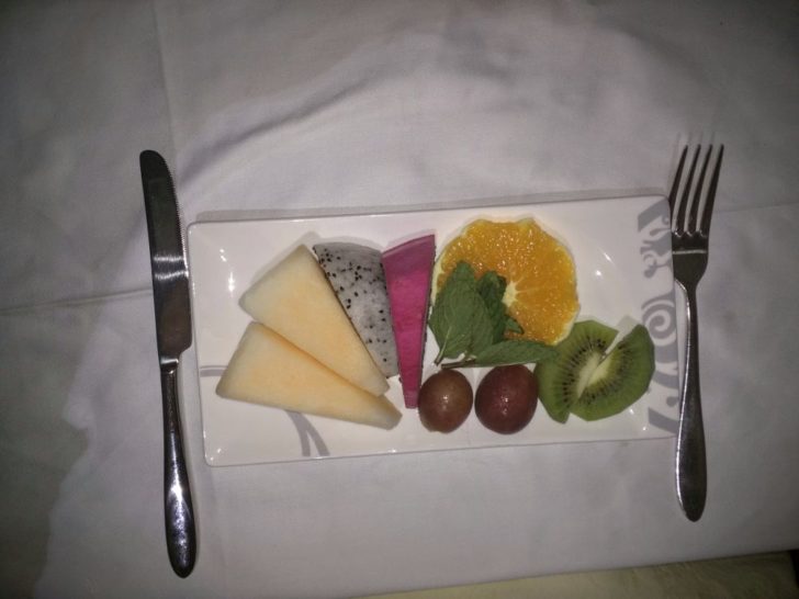 Hainan Airlines business class meal