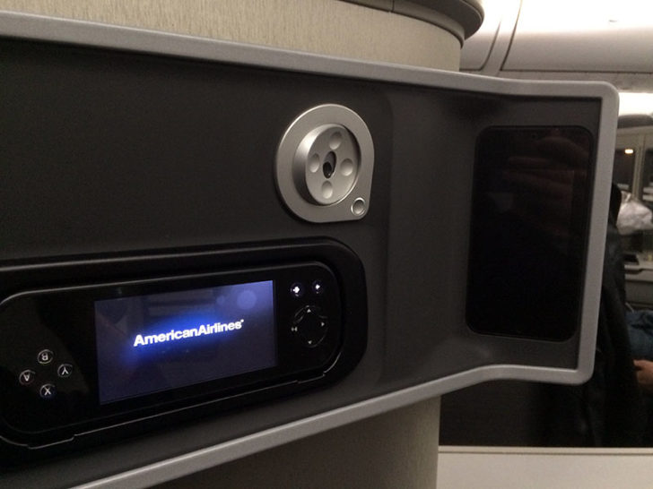 American Airlines 787 Haneda business class 16