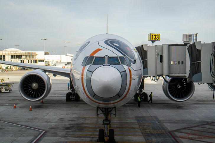 ana-bb8-3832