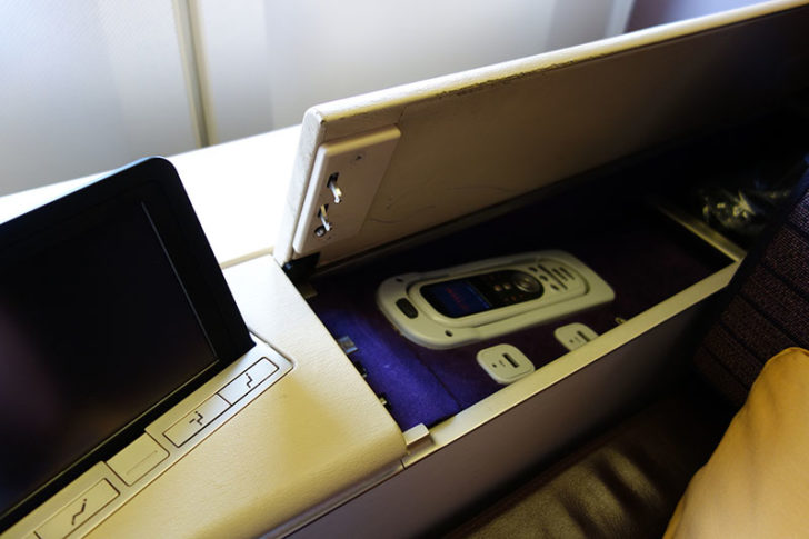 Thai Airways first class 747 BKK-HND 08