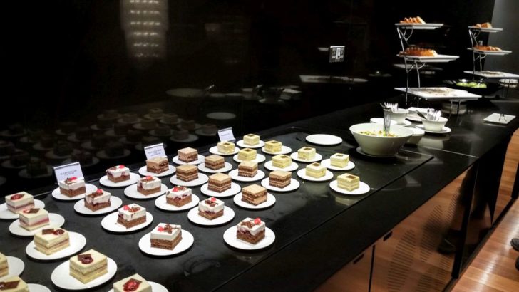 Qatar Dessert Buffet