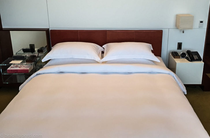 andaz-tokyo-bed