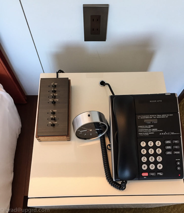 andaz-tokyo-nightstand