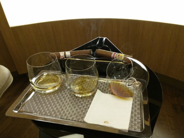 Etihad Airways First Class cigar room