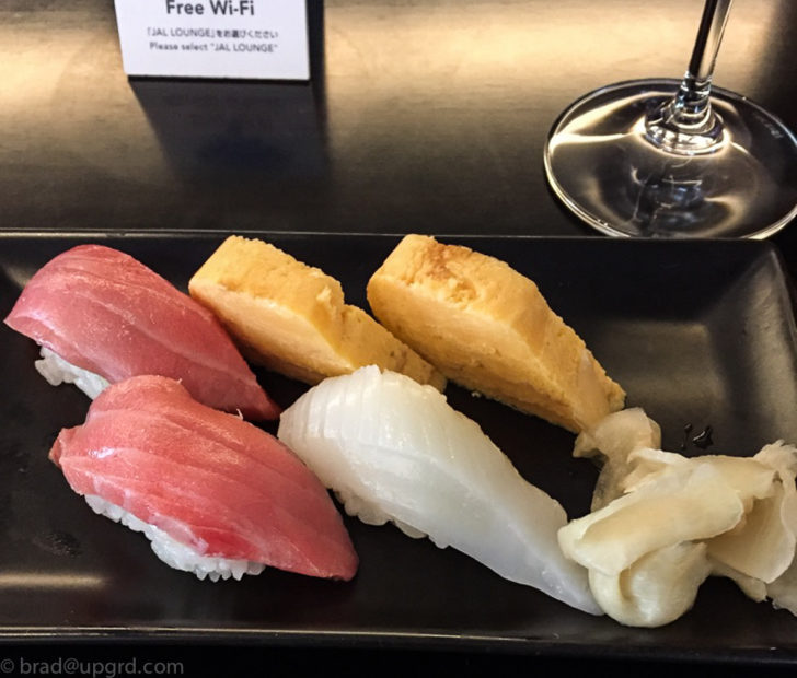 jal-f-lounge-sushi-2