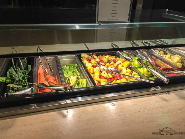 qantas-oneworld-lounge-lax-4409