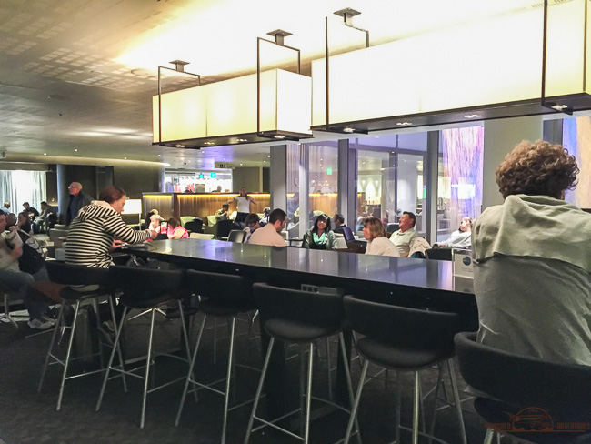 qantas-oneworld-lounge-lax-4413