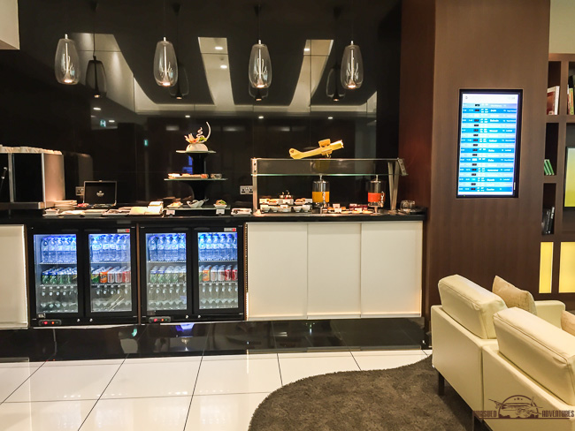 etihad-arrivals-lounge-auh-4493