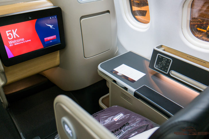 qantas-a330-business-class-0379