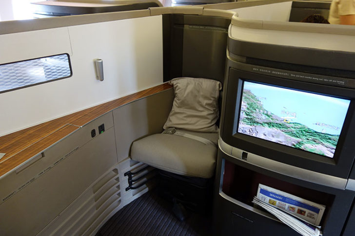 cathay-pacific-first-class-lax-hkg-01
