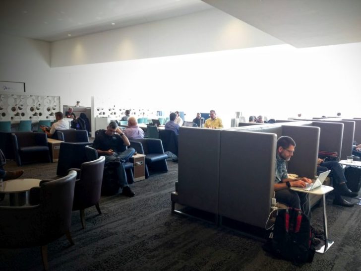 Delta Sky club Atlanta concourse B sitting area