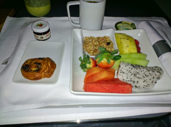american airlines first class breakfast