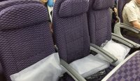 United 787 Economy Class