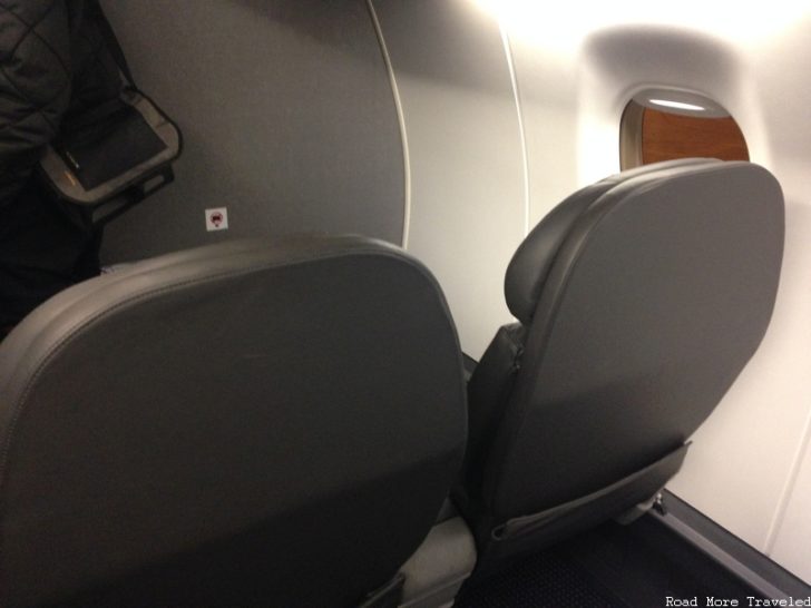 American E-175 First Class - seat thickness