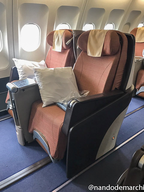 Philippine Airlines A340 Business Class