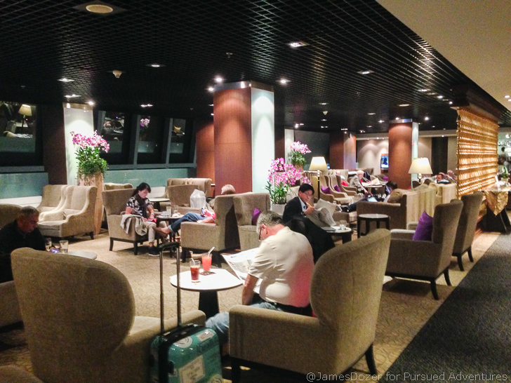 Thai Royal First Lounge BKK