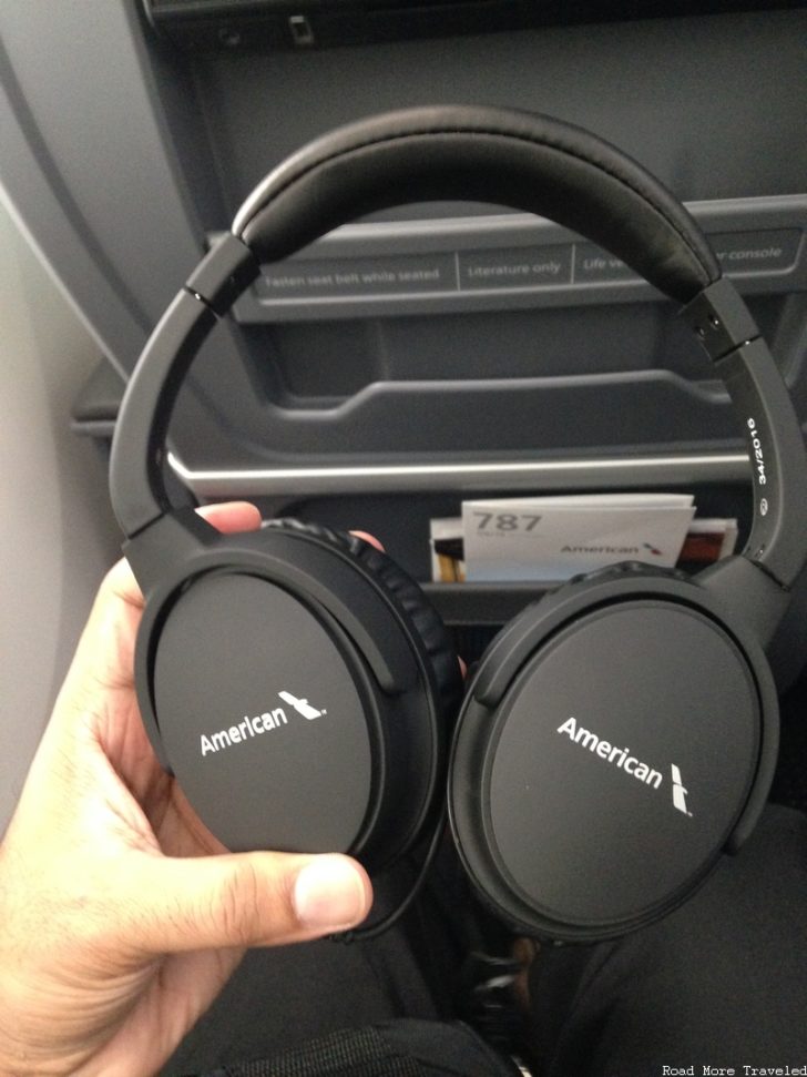 Noise-canceling headphones