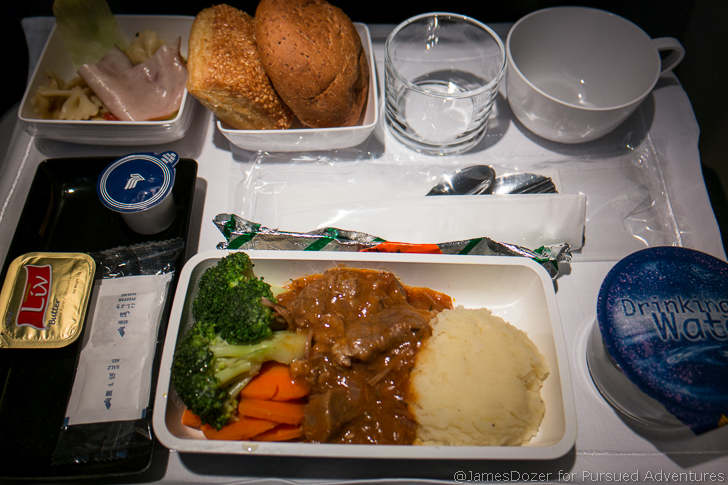 Singapore Airlines Premium Economy meal