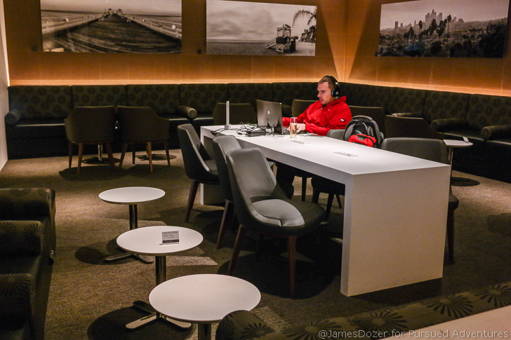 Star Alliance Lounge LAX