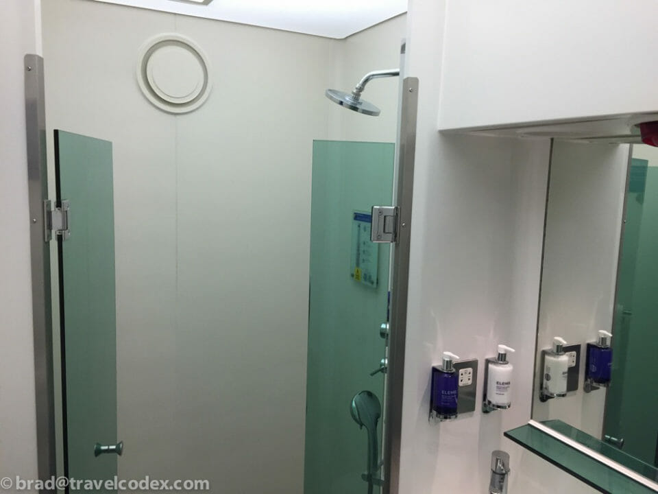 British Airways First Lounge shower