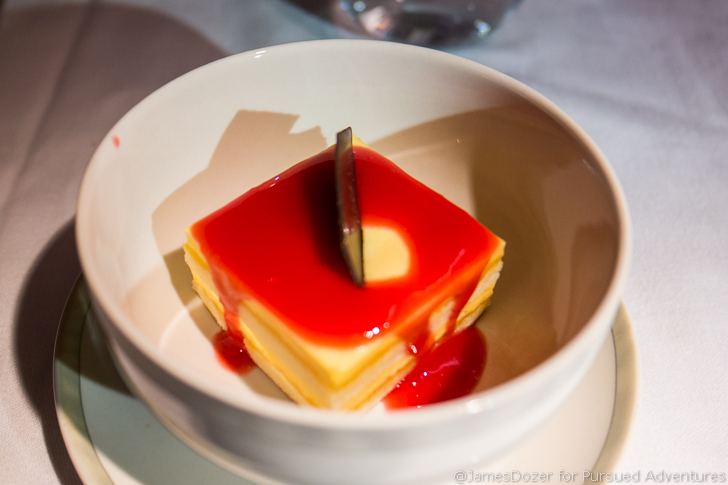 Singapore Airlines Business Class dessert