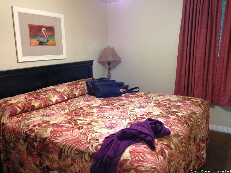 Phoenix All Suites Hotel - bedroom
