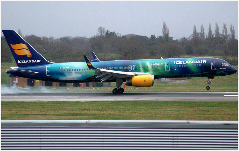 Icelandair DFW - 757