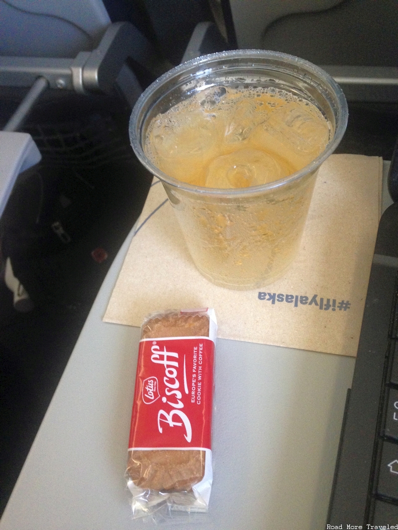 Alaska Airlines E-175 Main Cabin - Biscoff