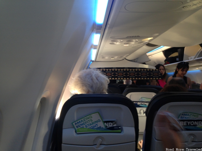 Alaska Airlines B739 Premium Class - bulkhead design