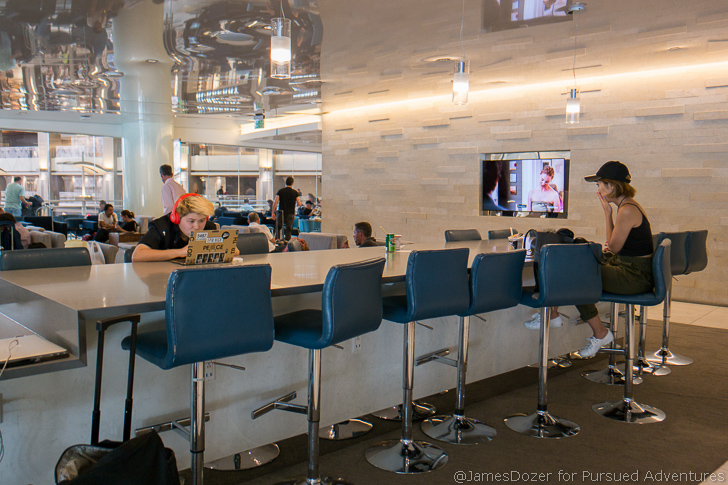 Korean Air Lounge LAX