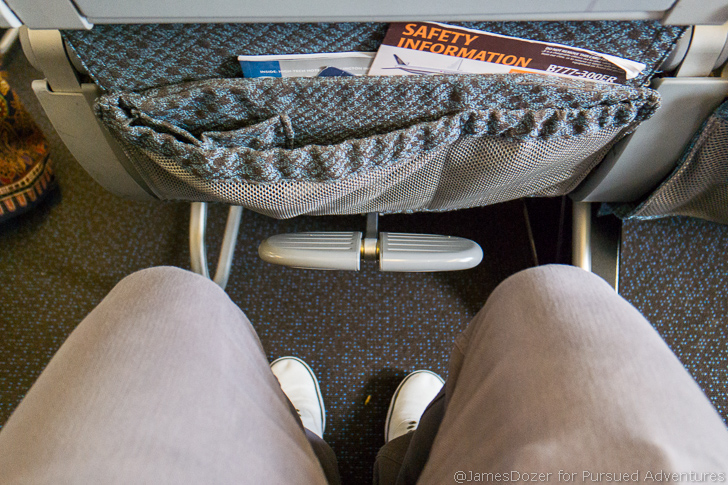 Singapore Airlines Boeing 777-300ER Economy Class