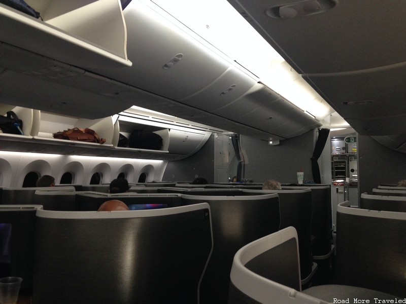 American Airlines B787-9 Business Class - overhead bins