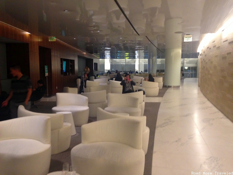 Korean Air Lounge LAX - main seating area