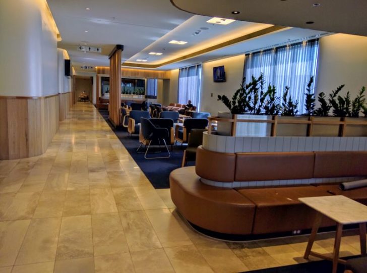 Review Qantas Business Lounge Perth Travel Codex