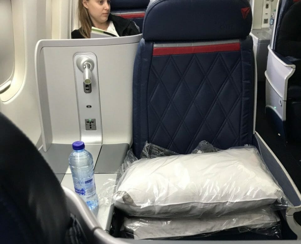 Delta One Seat