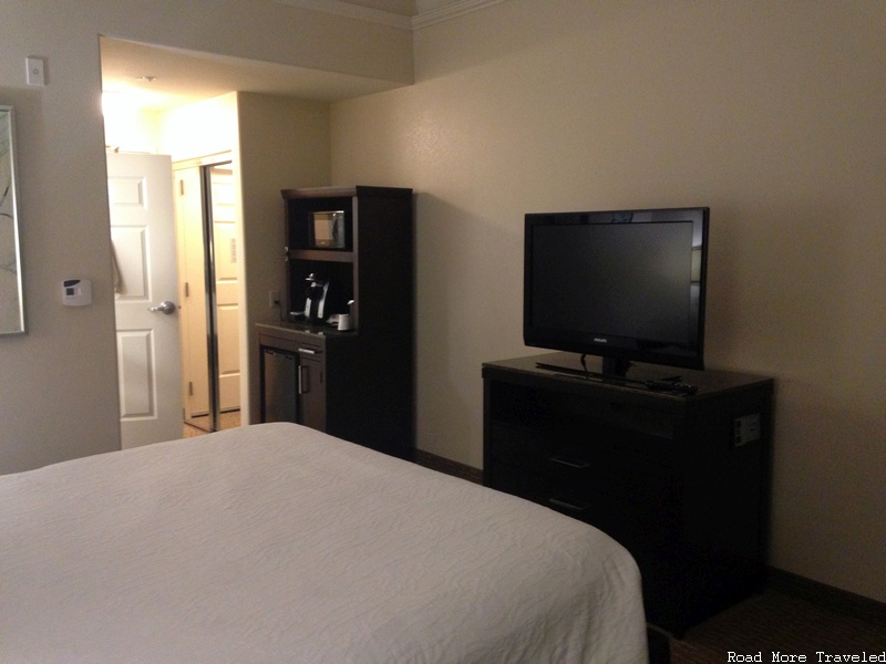 Hilton Garden Inn San Bernardino - TV and drawer