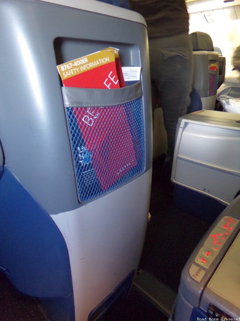 Delta One B767-400 - aisle egress