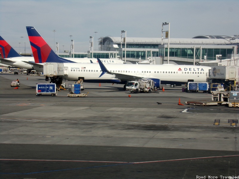 Delta Boeing 737-900