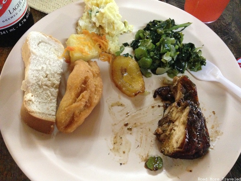 Johns Hall Plantation - Jamaican lunch